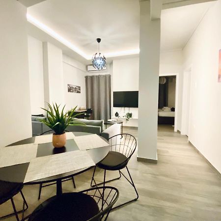 Central Grey Quiet Apartment Thessaloniki Exterior photo